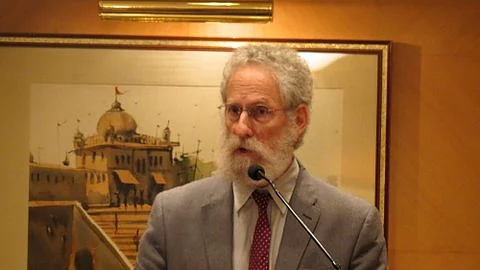 Sheldon Pollock: Sanskrit Built Bridges to Every Vernacular Language in South Asia