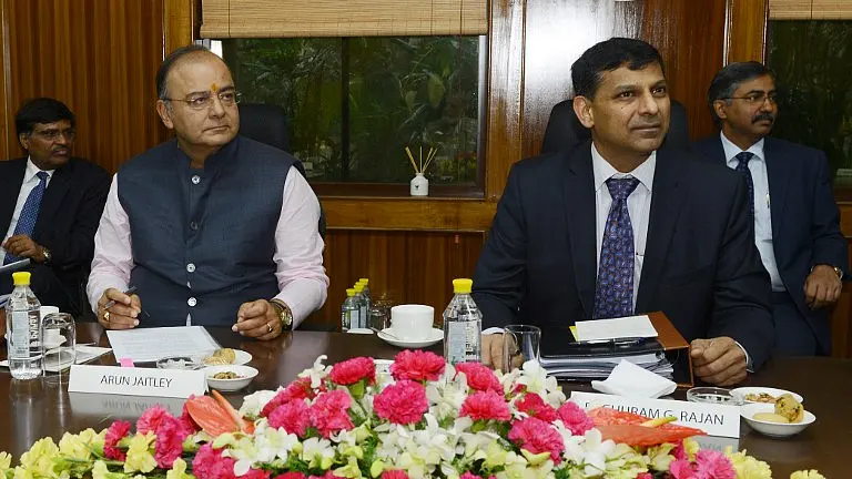 How Wrong RBI Policies And Irrational Income Tax Laws Keep Housing Prices Abnormally High