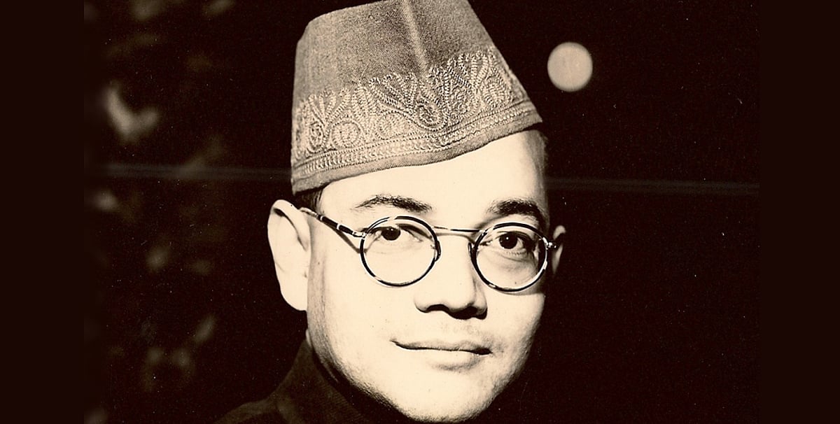 Netaji subhas chandra bose. субхас чандра бос и ганди. субхас чандра бос. фото субхас чандра бозе. субхас бос.