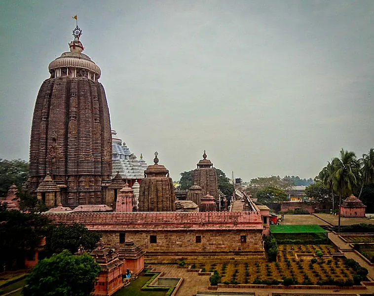 “Swarajya” For Hindu Temples