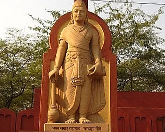 Chandragupt Maurya in Birla Mandir, New Delhi (Wikimedia Commons)