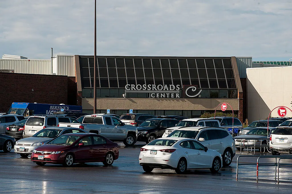 Somalian Refugee Behind Minnesota Mall Attack Described As ‘Soldier of Islamic State’