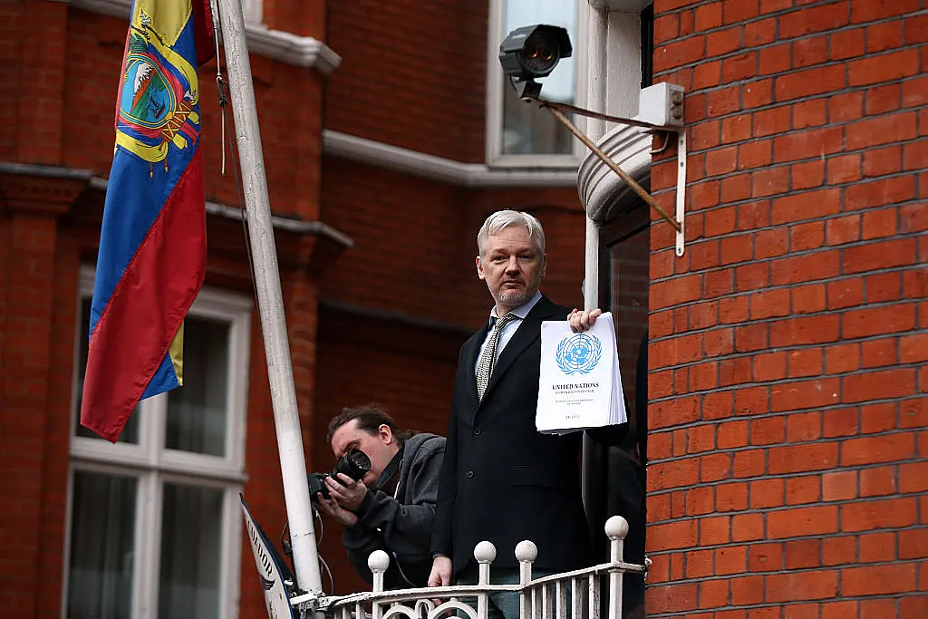 Ecuador Acknowledges Restricting Julian Assange’s Internet Amid Clinton Leaks