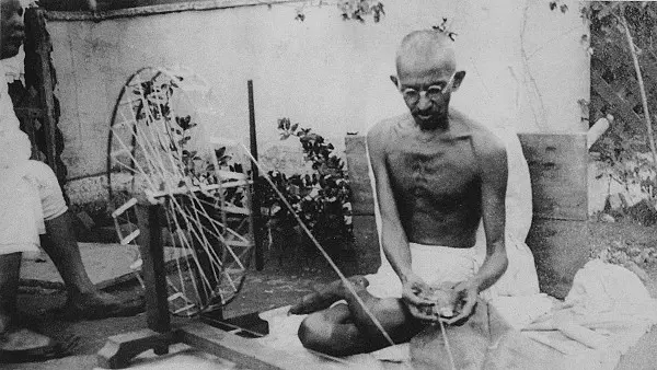 The Charkha And The Cow