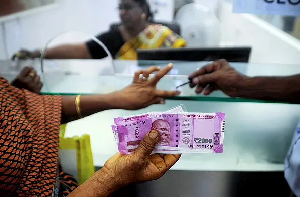 The Real Logic Of The ‘Useless’ Rs 2,000 Note: It’s A Stopgap Currency, Born To Die