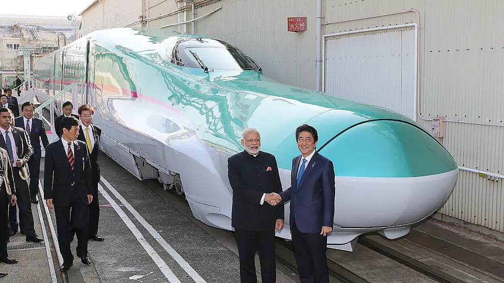 The Legend Of The
Shinkansen