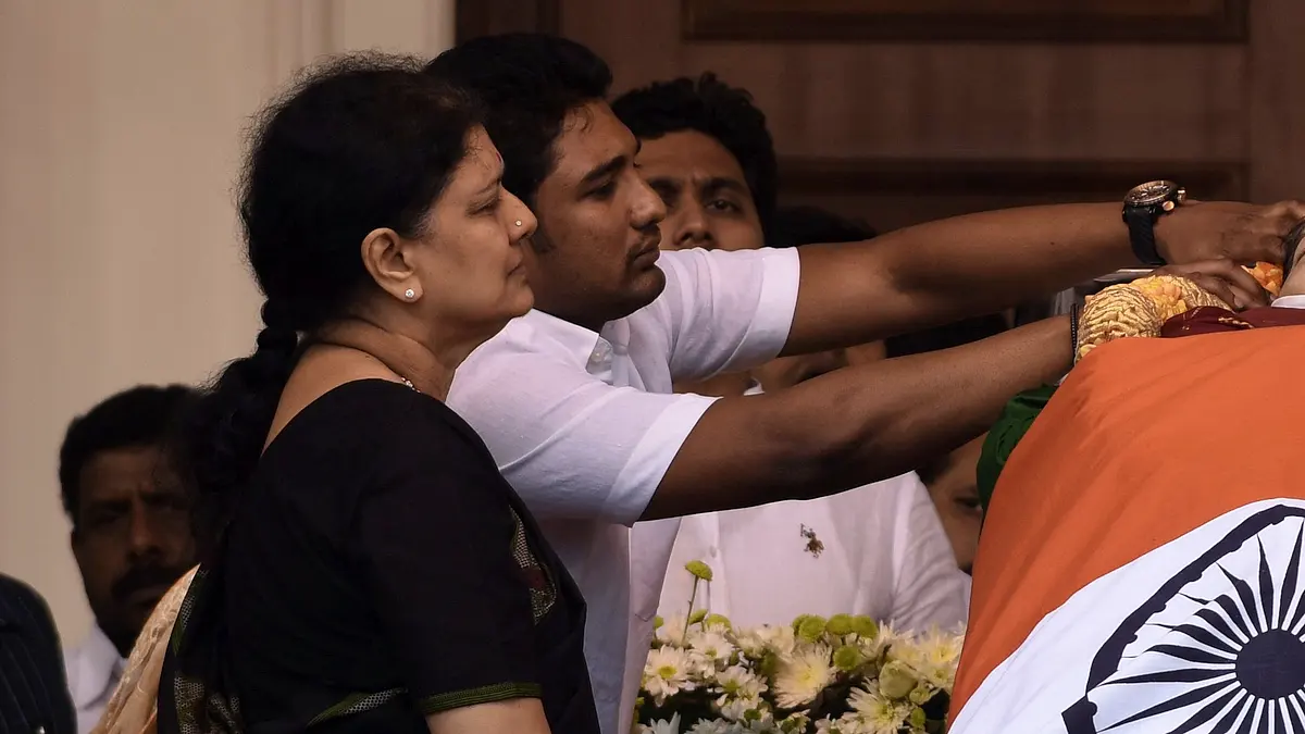 Why Is Sasikala Hated So Much?
