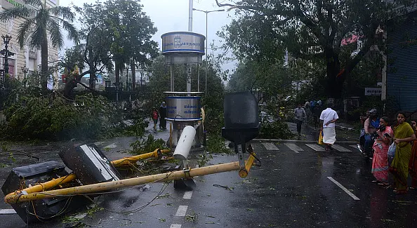 Morning Brief: Cyclone Vardah Mayhem; Digital Discount On Fuel; China Defiant