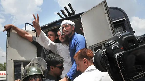Madhya Pradesh Farm Stir Takes A Political Turn As BJP, Congress Trade Barbs