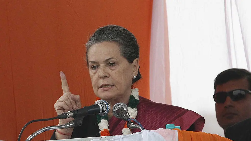 Sonia’s New, Narrow Patriotism Hinges On Participation In 1942 Movement