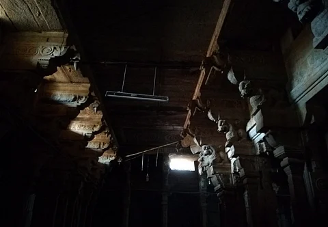 The darkened corridors: the need for non-intrusive innovative illumination is a must for all the major ancient temples in Tamil Nadu. 