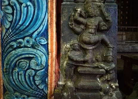 An example of mindless renovation attempt: The original old pillar shows the story of Kala-Samhara Murthy – Shiva destroying the death and saving his devotee – Markandeya. The front side of the pillar shows Yama or Kala – the personification of death. The painted pillar behind is the new ‘modern addition’, which makes the pillar sculpture on one side completely lost.