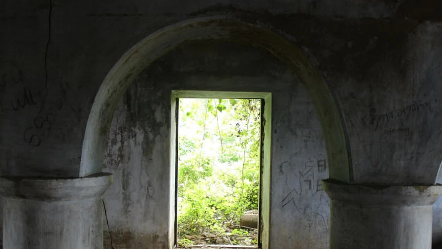 Inside the Chatram
