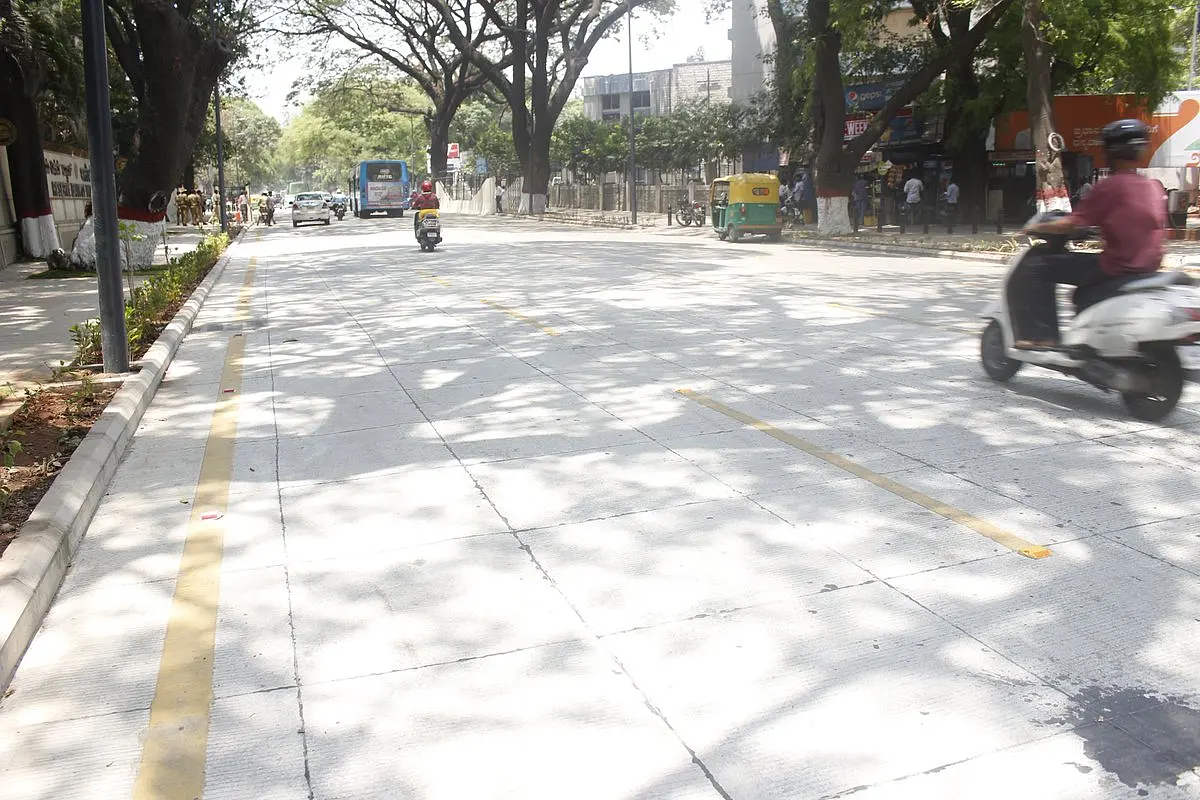 Why Bengaluru Must Go For High-End Black Roads, And Not White-Top Them