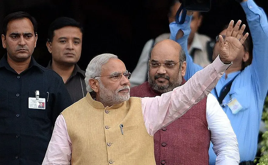 Modi Government Tough With Babus, Ordered Retirement Of 176 Non-Performing Bureaucrats Between 2014-17