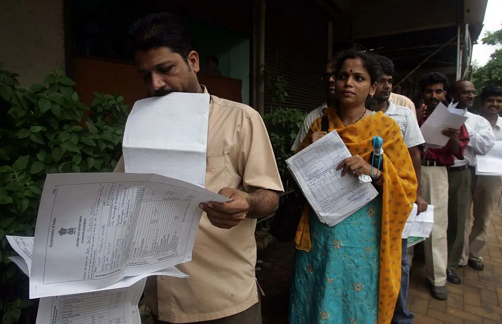 No More Scrambling For Bills With The Introduction Of Rs 40,000 Standard Deduction For All Salaried Employees