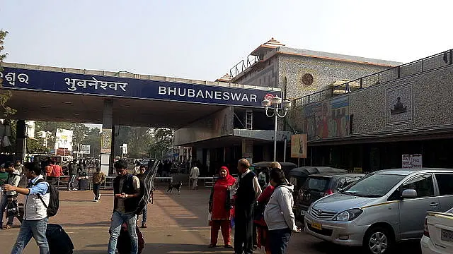 ‘Happy Nari’: Indian Railways Sets Up Vending Machines For Sanitary Napkins At Bhubaneswar Railway Station