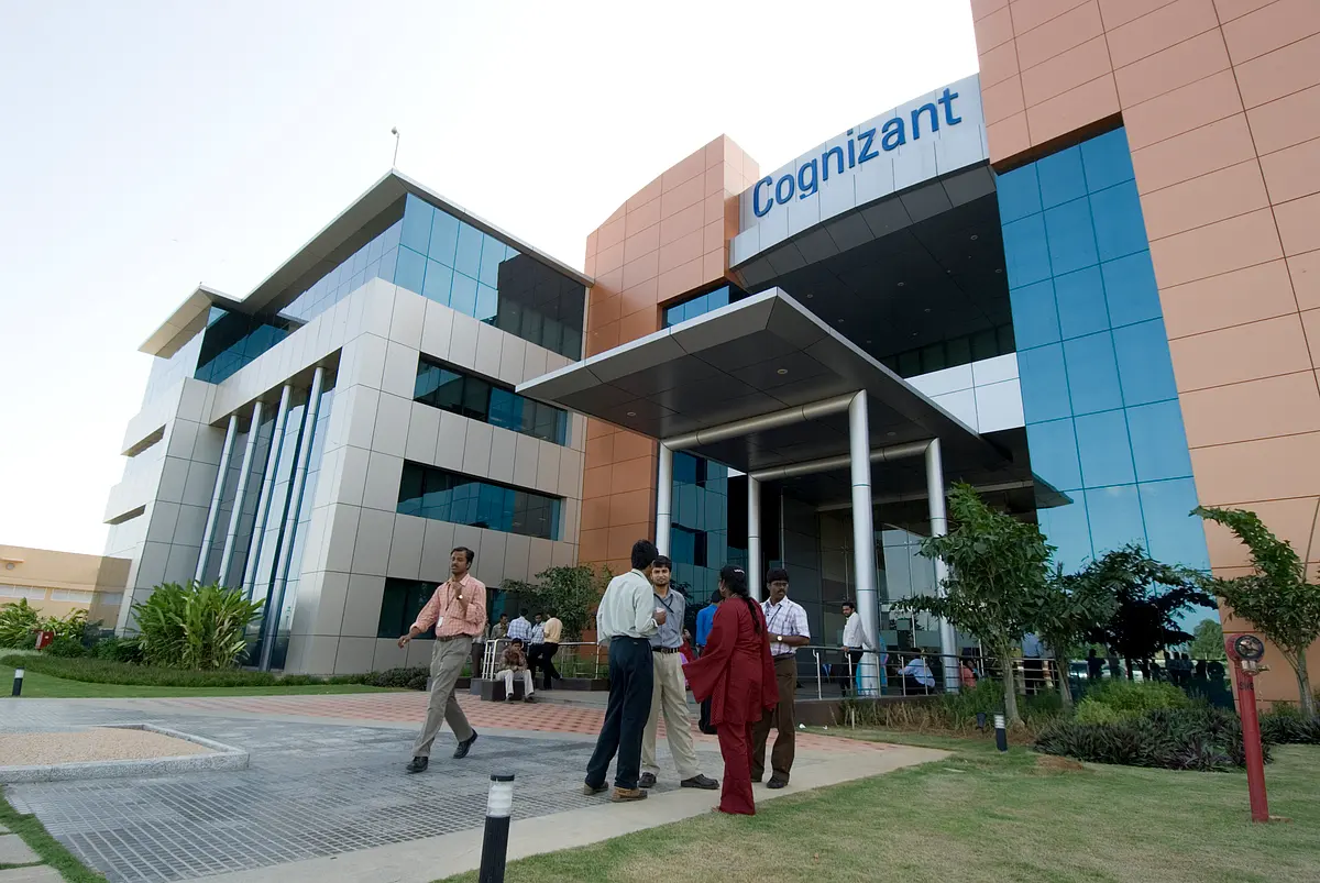 Cognizant Considers Laying Off People Amidst Slow Growth; Indian Employees To Be Affected