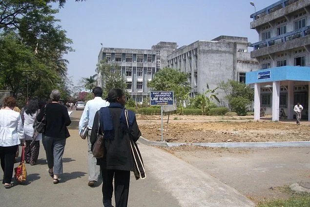 S N D T Women’s University, Juhu, Mumbai