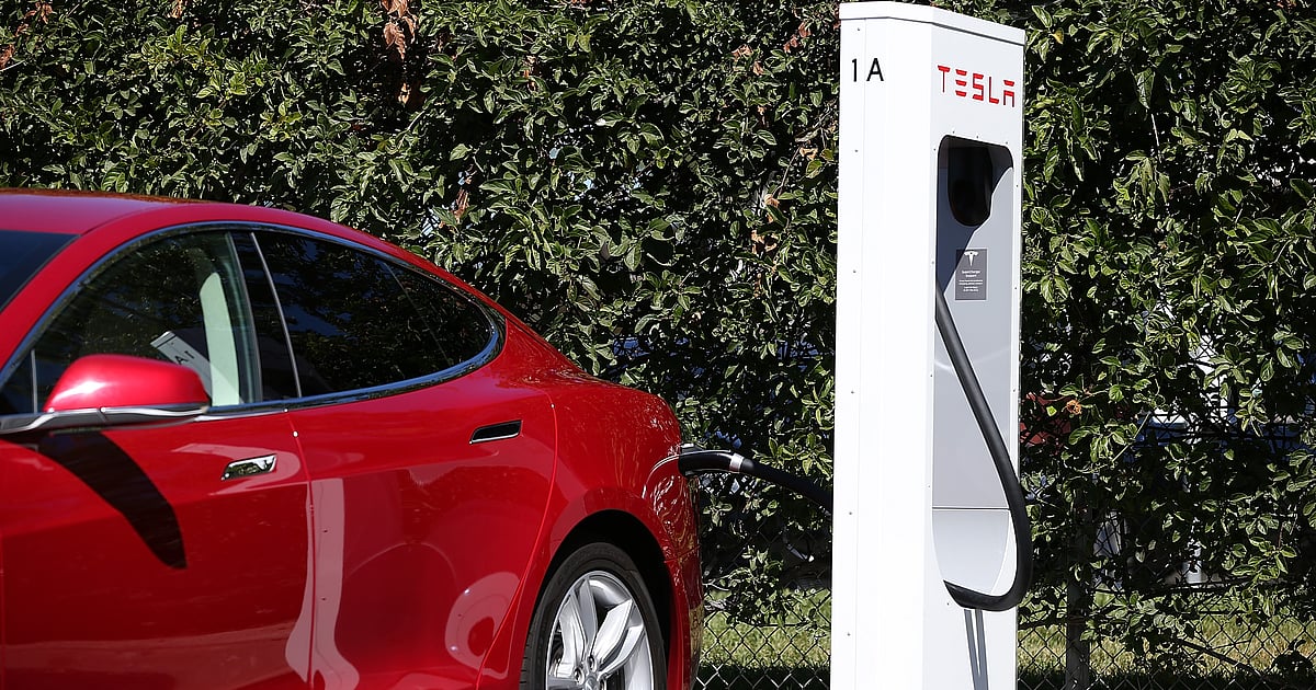 Tesla Ramps Up Hiring For Top Positions In India Team Ahead Of Rolling Out Electric Cars In Country: Report - Vimarsana News
