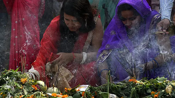 Why Are Kashi’s Most Revered Temples Dirty?