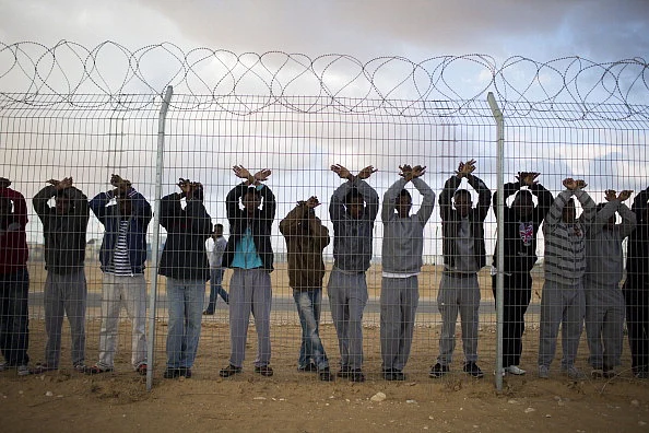 African immigrants being held at the Holot detention centre. (Ilia Yefimovich/GettyImages)