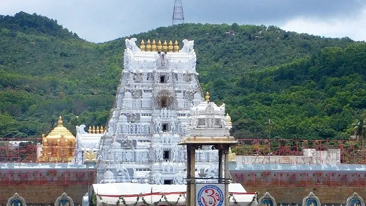 Tirupati Controversy Reiterates Why A ‘Secular’ Government Should Have No Business Controlling Hindu Temples