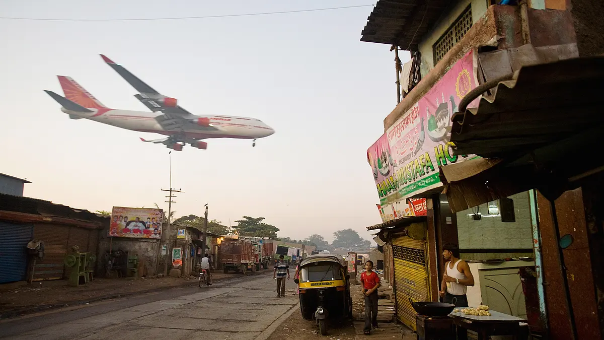 Air Travel To Become Cheaper As Aviation Ministry Mulls Amendment To Remove Tariff Regime of 17 Major Airports