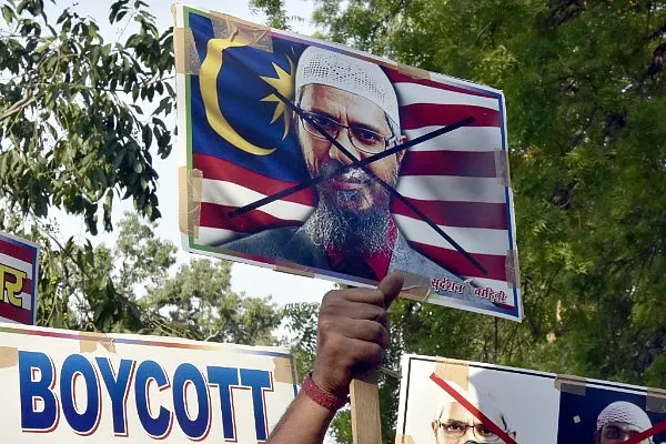 How India Can Coerce Malaysia Into Handing Over Zakir Naik