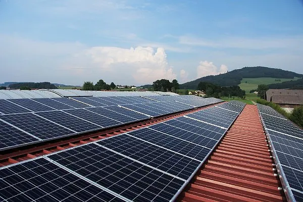 Adani Green Awarded World's Largest Solar Contract Worth $6 Billion; Will Create 4 Lakh Jobs
