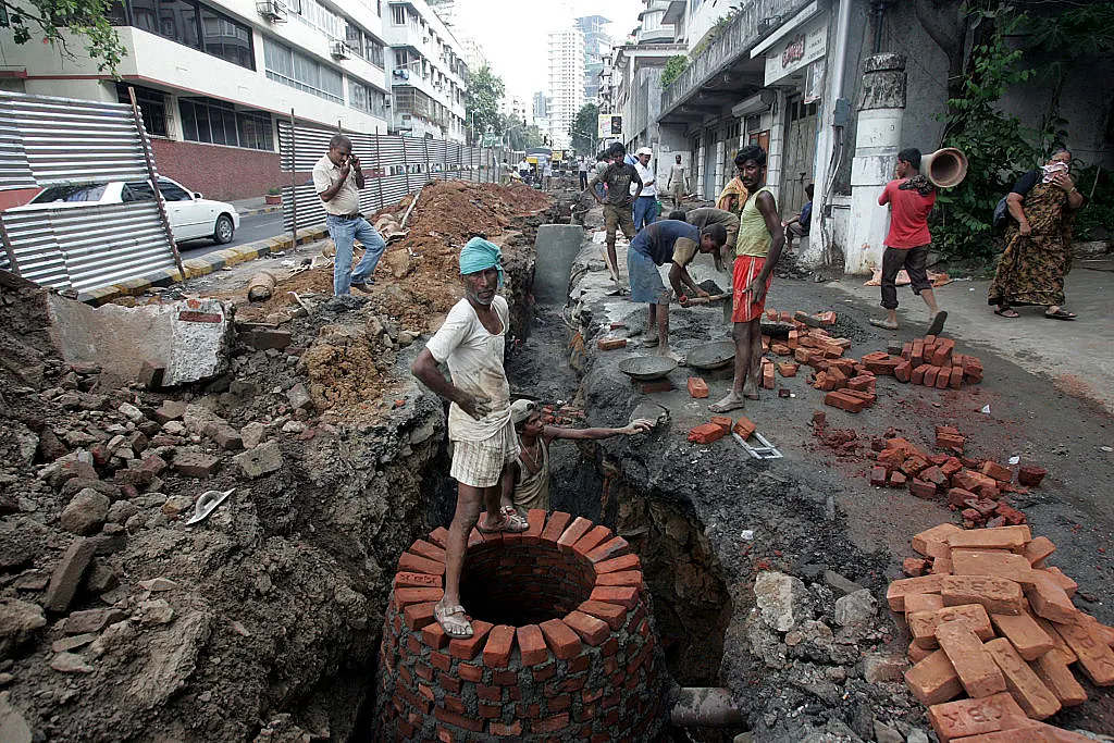 Bangalore Scientists Develop Electronic Nose To Detect Poisonous And Flammable Hydrogen Sulphide Gas Produced From Sewers