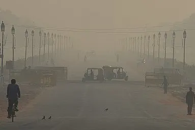 Tughlaqi Era Back In Delhi? Private Vehicles May Be Banned From Travelling On Roads As Air Quality Deteriorates