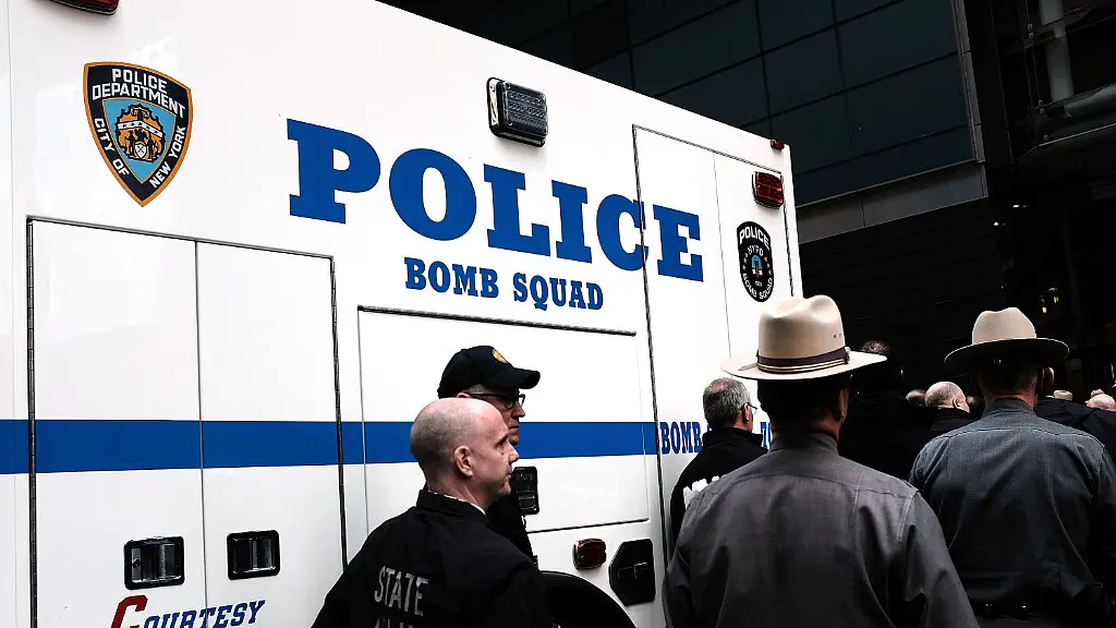 Ahead Of Midterm Elections, Pipe Bombs Sent To Obama, Clinton And CNN Offices
