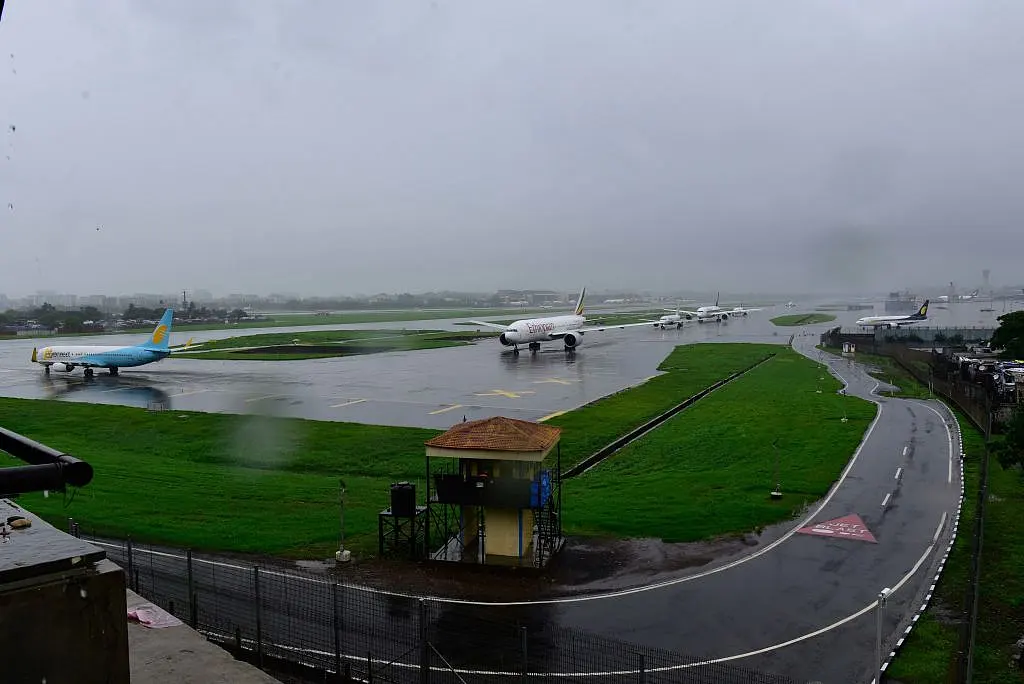 With All Airports In The State Located In ‘Red Zone’, Maharashtra Opposes Plan For Resumption Of Flights From May 25