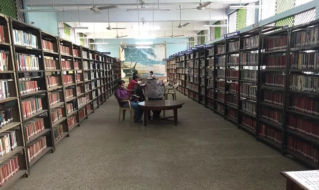 In Coimbatore, Library Love Endures Among Readers And Researchers Amidst Digitalisation
