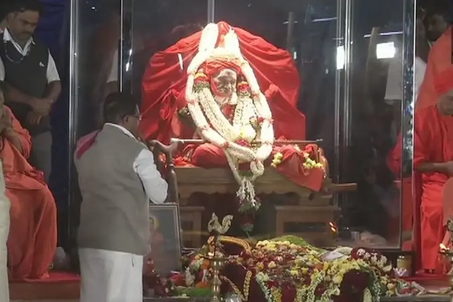 ‘Kriya Samadhi’ For The ‘Walking God’: Shivakumara Swamiji Buried With Full State Honours At Siddaganga Mutt