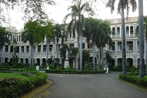 Chennai Loyola College Staff Alleges Sexual Harassment By Jesuit Priest, Authorities' Failure Force Her To Move Madras High Court