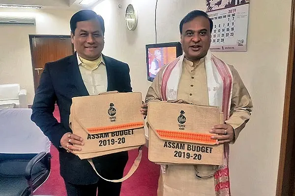 Sonowal And Himanta Reach Delhi To Discuss Formation Of New Government In Assam