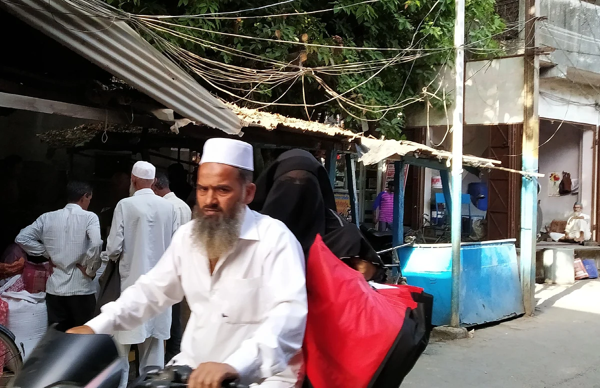 Hindu Mood For “Modi - The Upar Wala” Clashes With Nagina’s Mahagathbandhan Math In Bijnor’s Caste And Muslim Dominated Electoral Backyard
