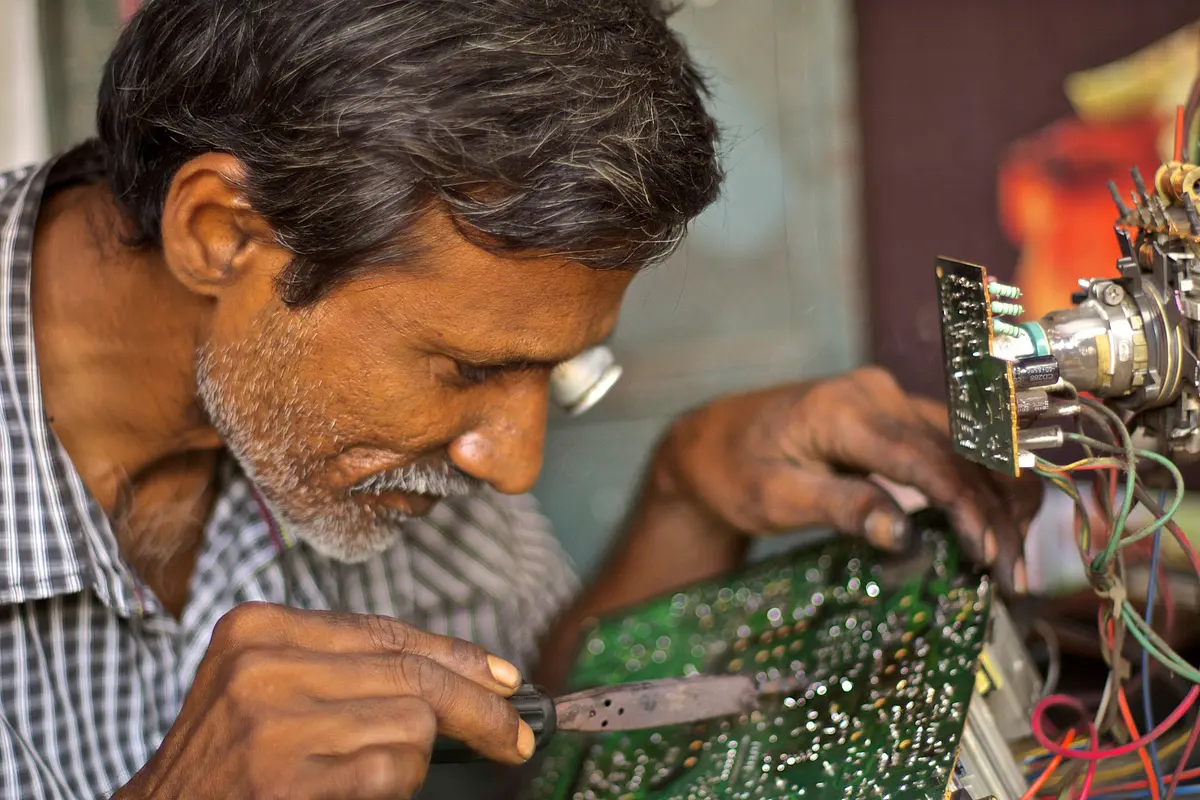 The National Policy On Electronics Is Ready And Here’s What Will Decide Its Success Or Failure