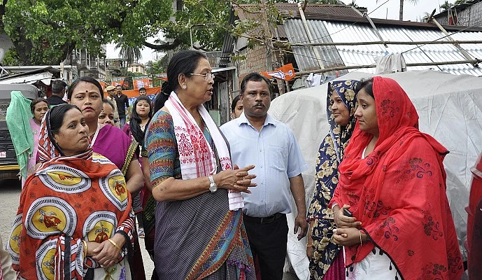 Queen Ojha hits the campaign trail. 