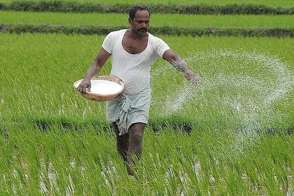 India's Fertiliser Subsidy Bill In FY 21-22 Set To Soar By 62% Driven By Unprecedented Rise In Natural Gas Prices, Estimated At Rs 1.3 Lakh Crore