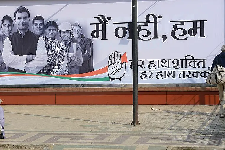Don’t Fall For It, Rahul Gandhi Is No Simpleton