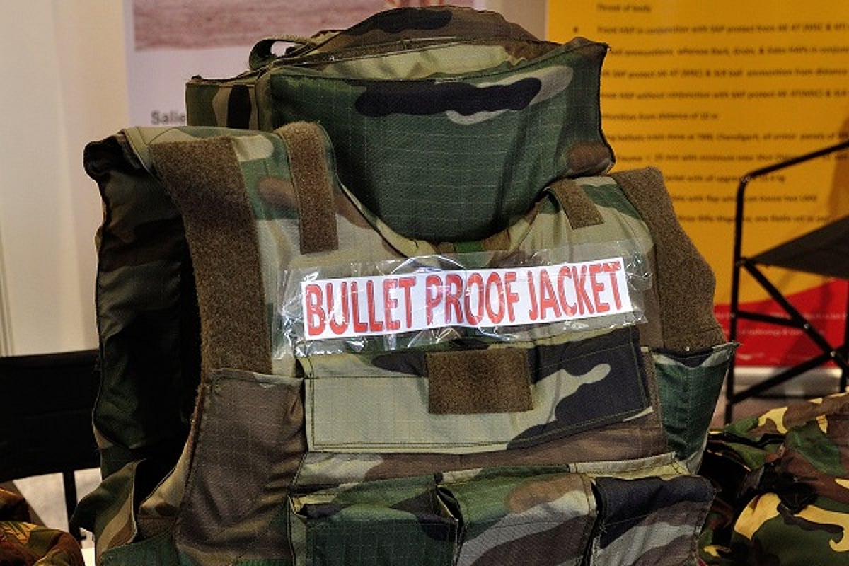 Indian Armed Forces To Get 1.86 Lakh New Bulletproof Jackets By 2020 As