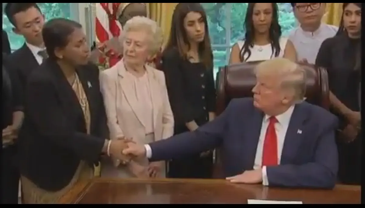 Bangladesh: Hindu Woman Activist Who Spoke Against Muslim Fundamentalists With Trump Not To Be Charged With Sedition