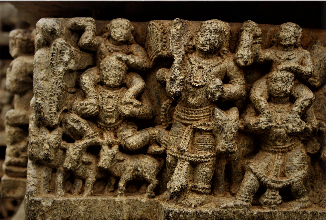 Balarama kills Pralambasura who attempts to kidnap Balarama.
