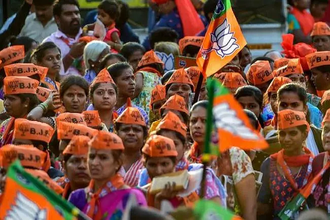 99 For 2021: Why BJP Needs To Convince The ‘Bhadralok’ To Win Bengal