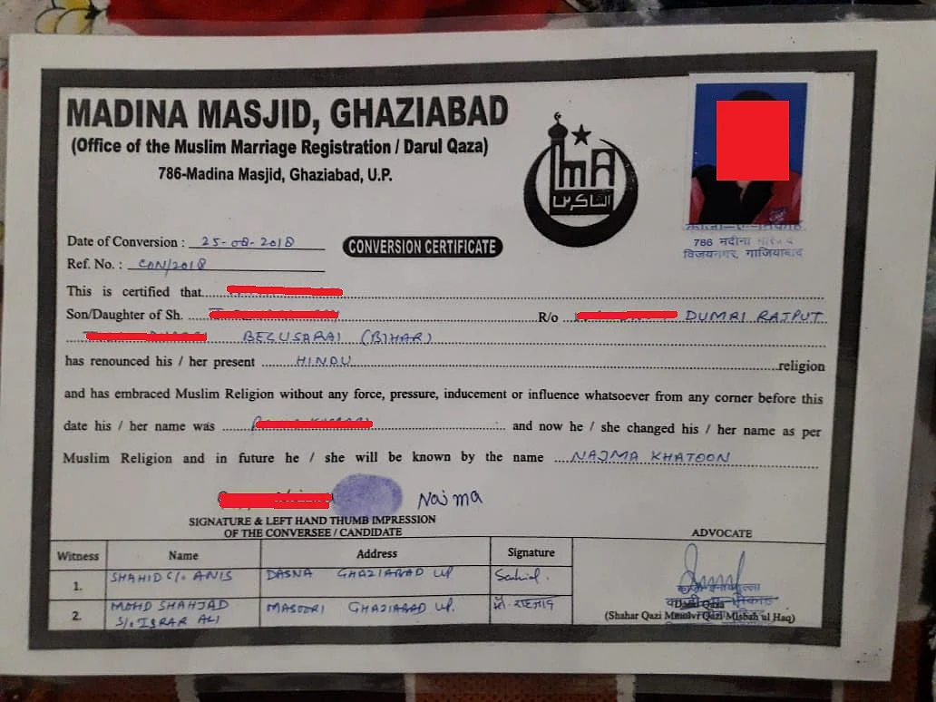 The conversion certificate of the alleged abducted minor circulated via WhatsApp by the tutor/accused.