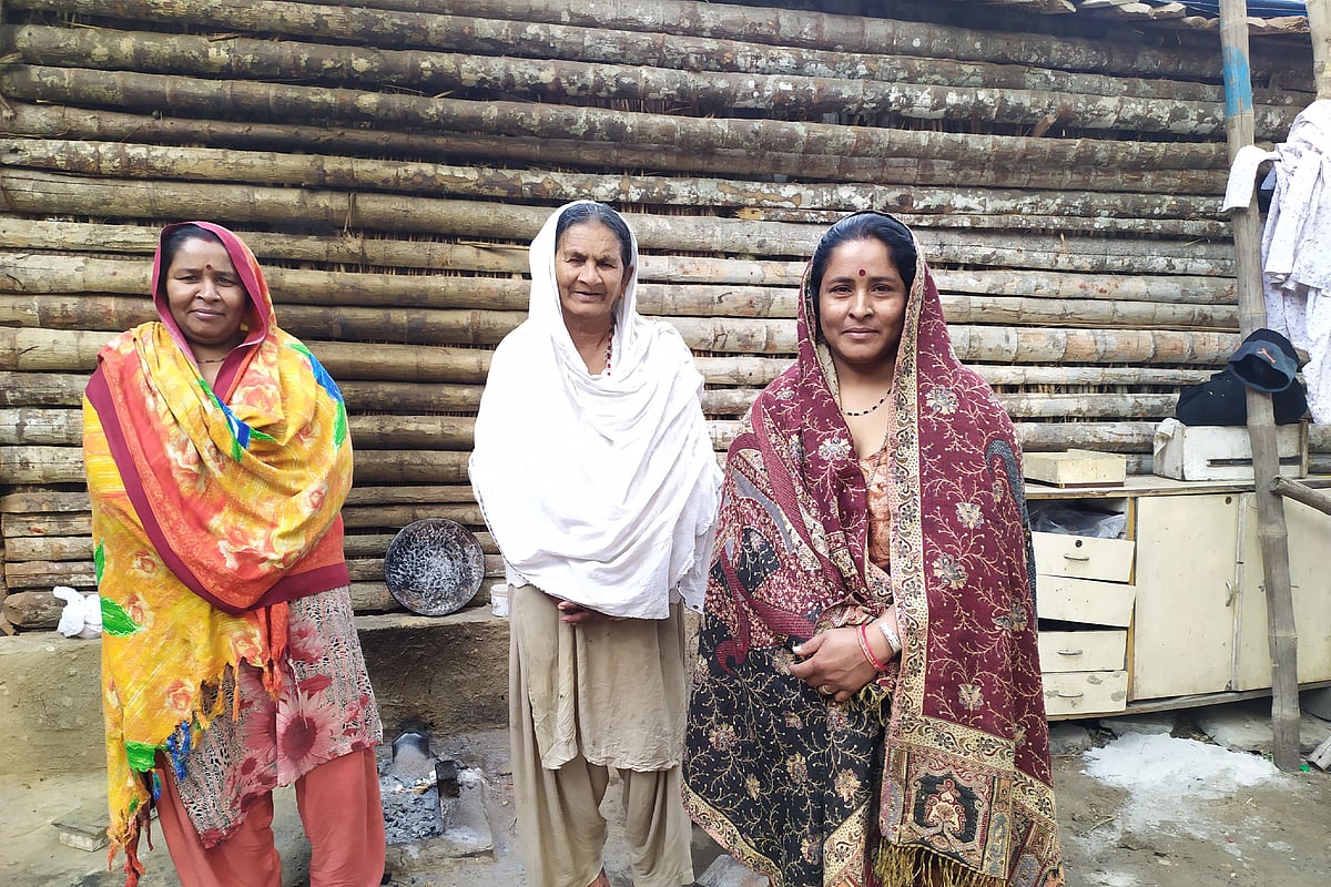 These Hindu Women From Pakistan Brave Hardships And Compel Families To ...
