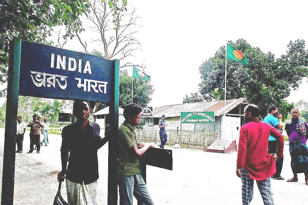 Fear Of NRC Triggers Migration Of Illegal Immigrants From India Back To Bangladesh Via ‘Safe Haven’ Bengal